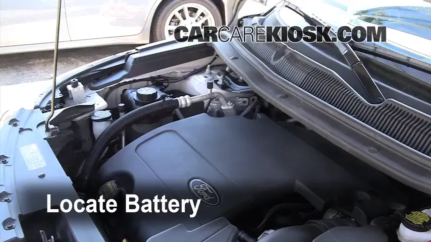 2011 Ford Explorer XLT 3.5L V6 Battery Replace